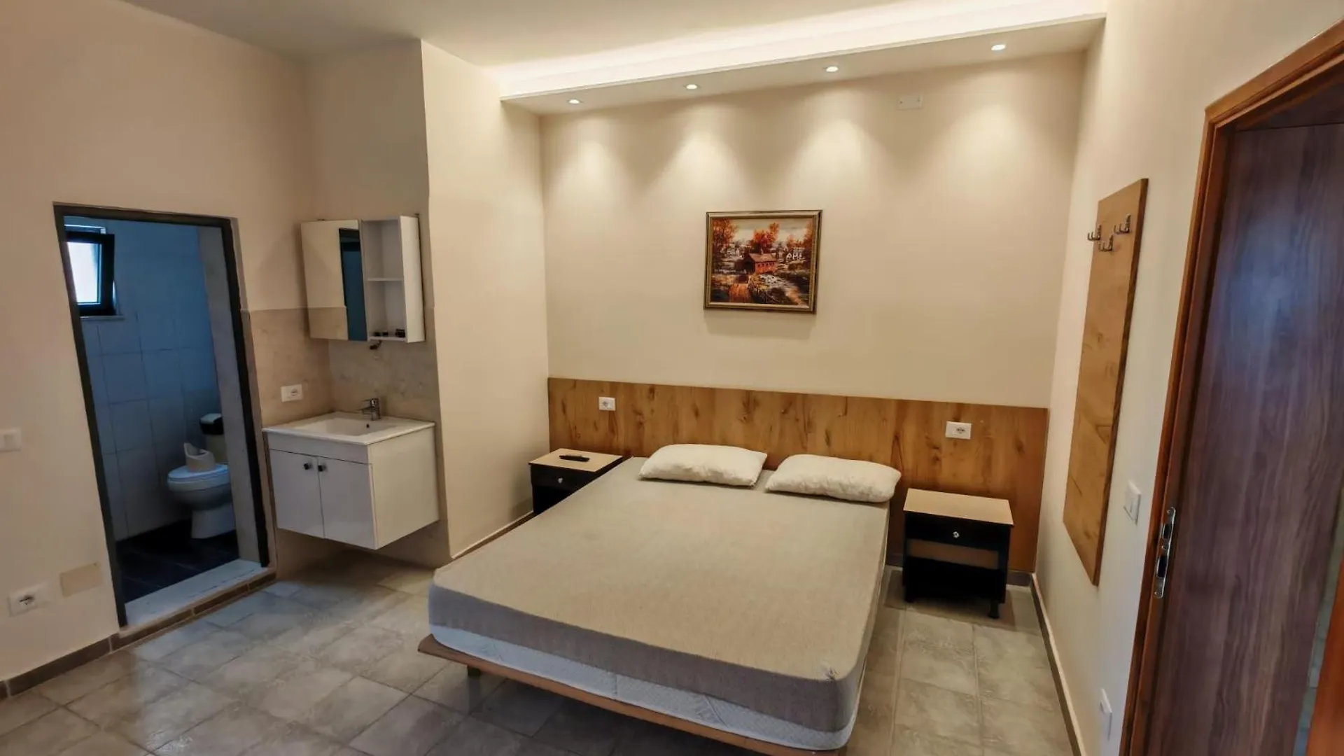 Hotel Bellavista Shengjin 2*,  Albania
